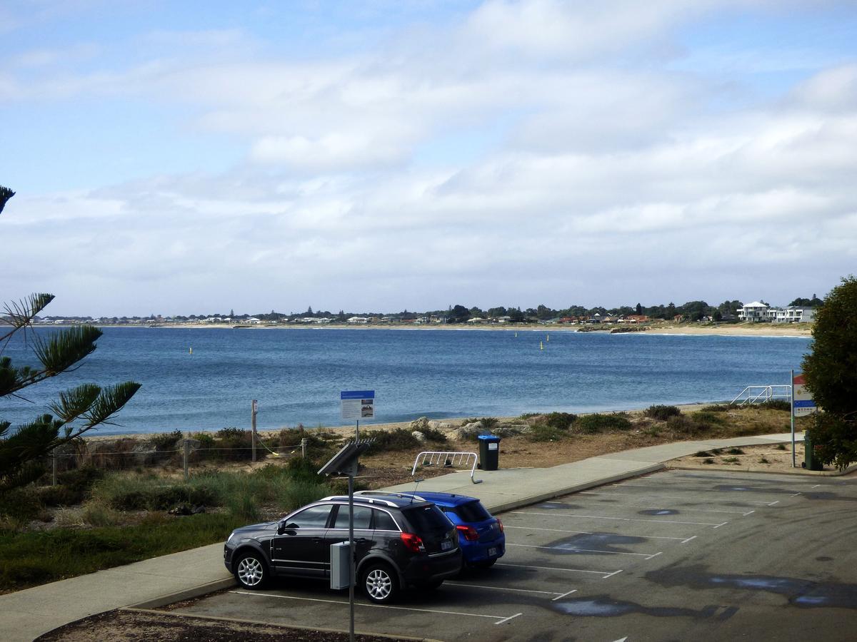 Breakwater Short Stay Mandurah Exterior foto