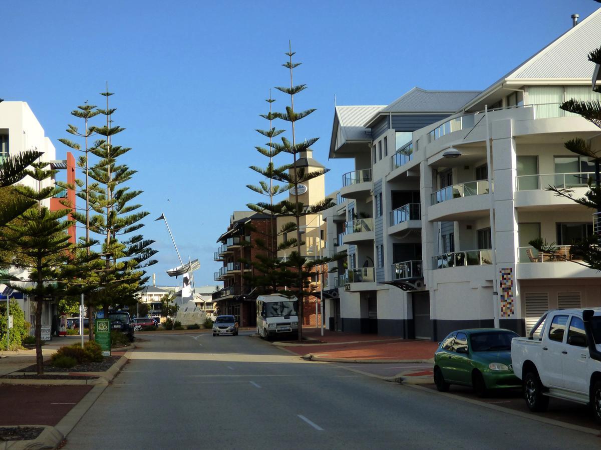 Breakwater Short Stay Mandurah Exterior foto