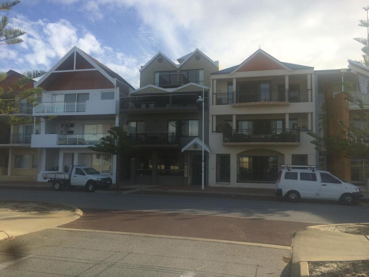 Breakwater Short Stay Mandurah Exterior foto