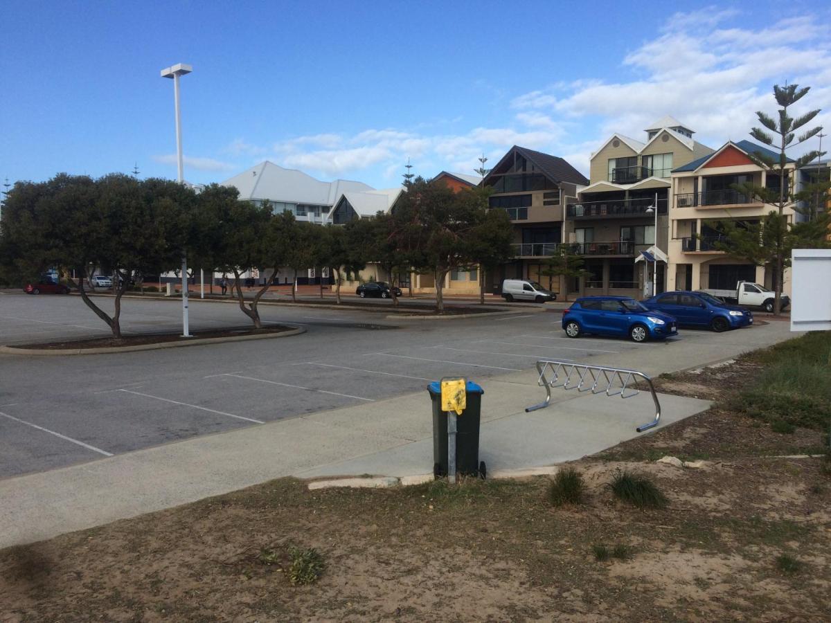 Breakwater Short Stay Mandurah Exterior foto